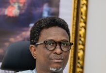 Le ministre Alpha Bacar Barry fixe les nouvelles règles de l’enseignement technique en Guinée