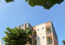 Défense nationale : une Maison des anciens combattants et un complexe hôtelier inaugurés à Conakry